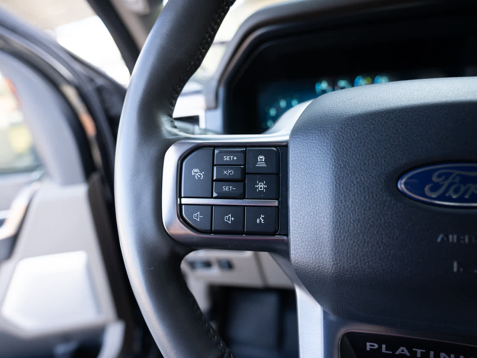 Used 2024 Ford F150 Platinum w/ Equipment Group 703A Plus image 26