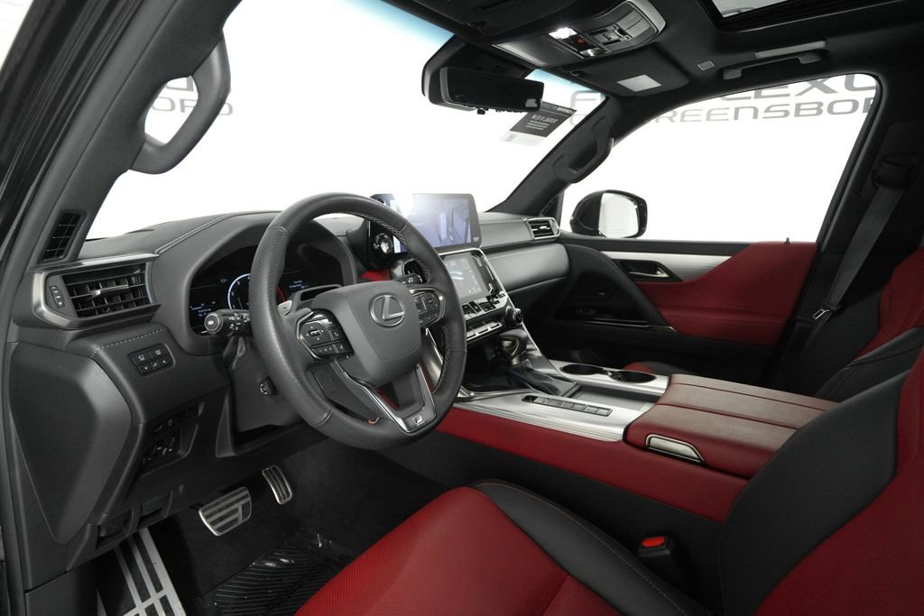 Certified 2025 Lexus LX 600 F Sport w/ Accessory Package (2T) image 10