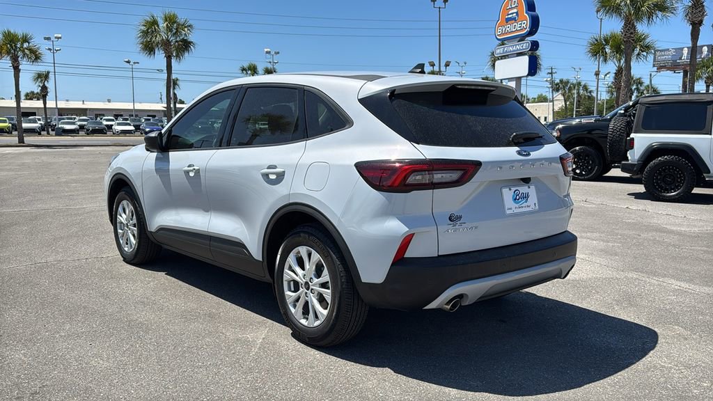 Used 2025 Ford Escape Active w/ Tech Pack #1 FWD image 4