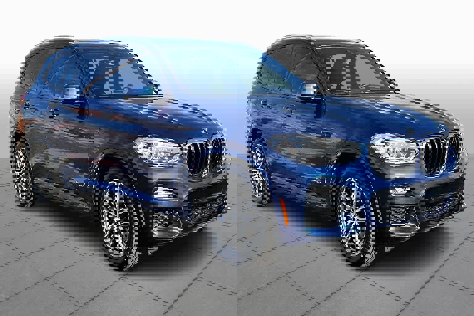 Used 2018 BMW X3 xDrive30i image 2