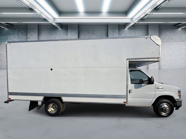 Used 2022 Ford E-450 and Econoline 450 Super Duty w/ Power Windows & Locks Group image 23