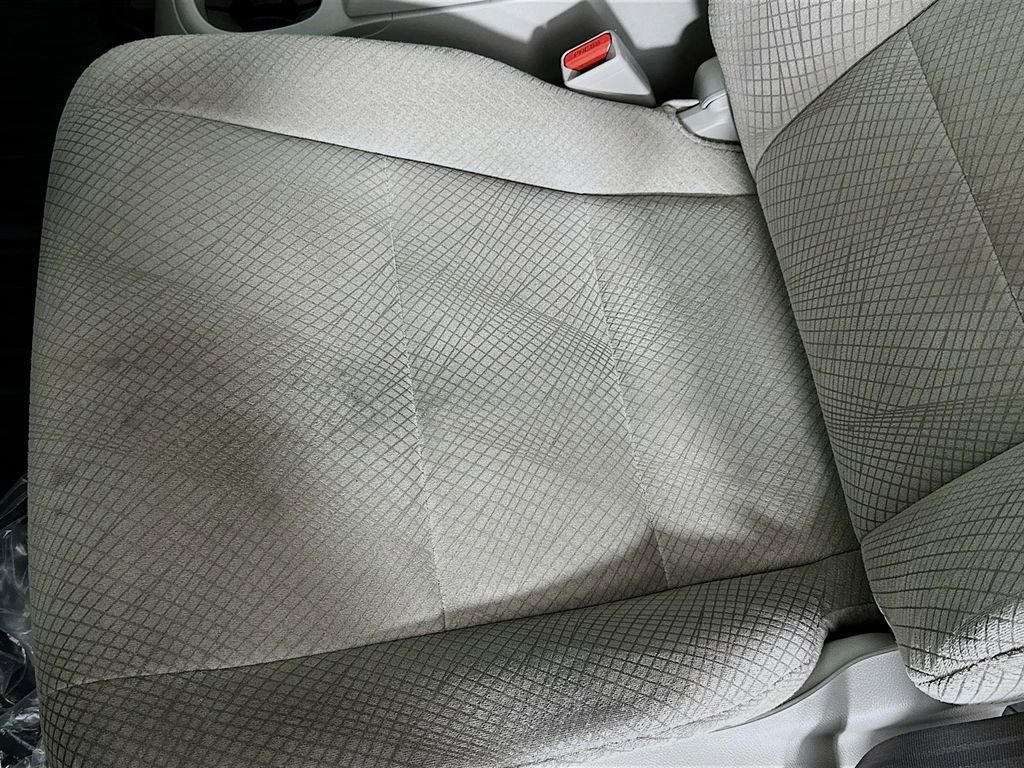 Used 2017 Honda Odyssey SE image 18