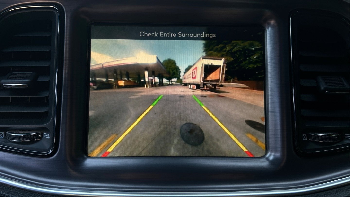 Used 2015 Dodge Challenger R/T RWD image 14