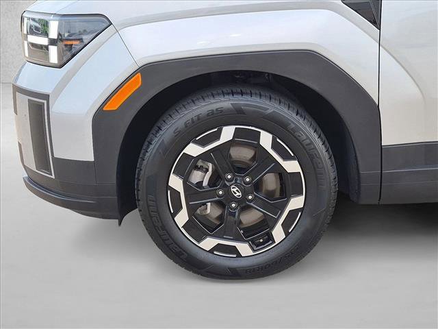 Used 2025 Hyundai Santa Fe SEL FWD image 25