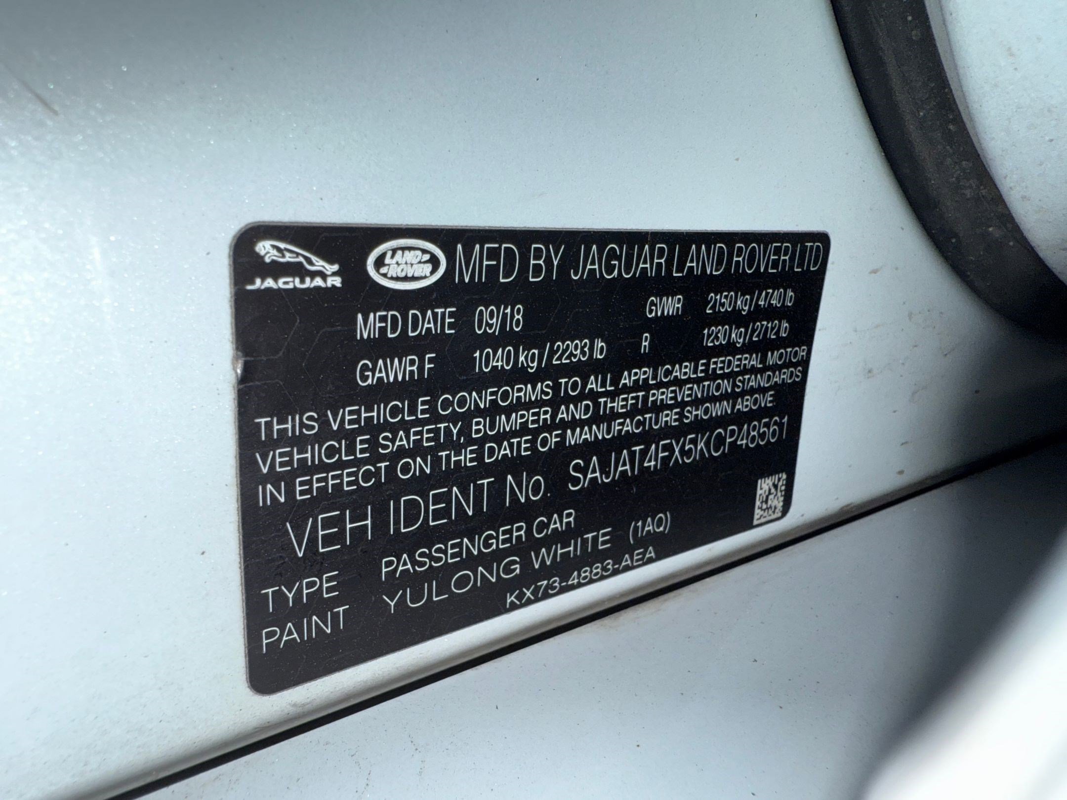 Used 2019 Jaguar XE Landmark Edition image 21