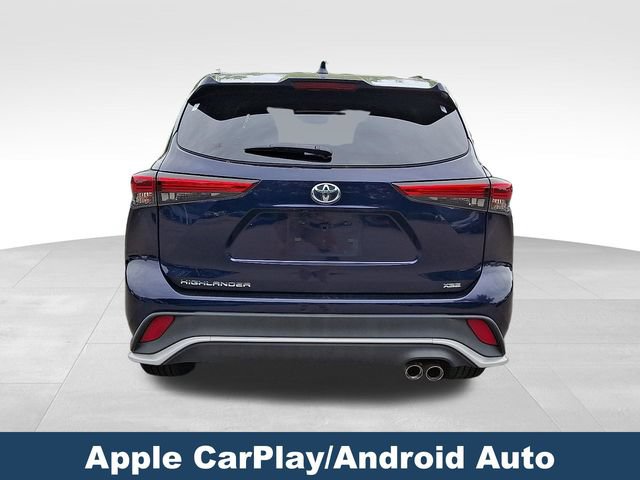 Used 2022 Toyota Highlander XSE FWD image 6