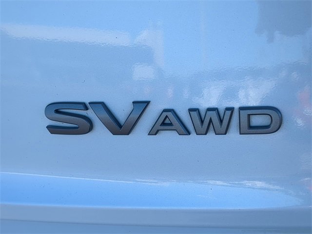 Used 2024 Nissan Rogue SV image 14