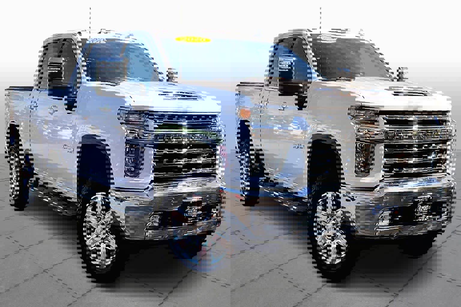 Used 2020 Chevrolet Silverado 2500 LTZ w/ LTZ Premium Package image 2