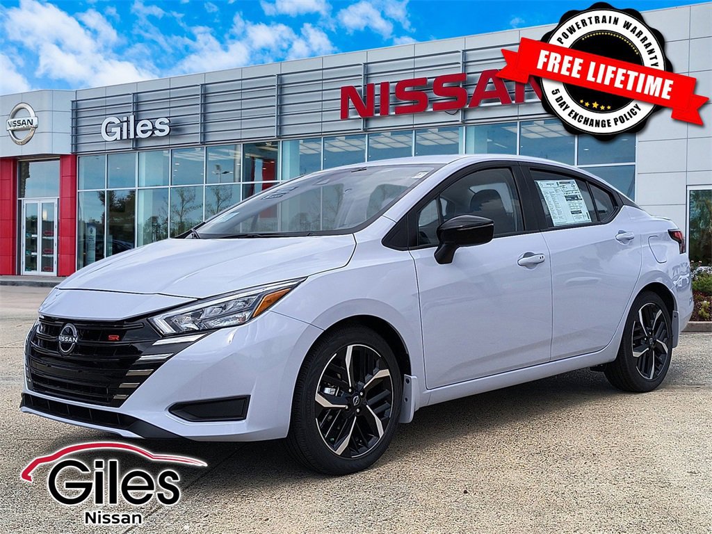 New 2025 Nissan Versa SR