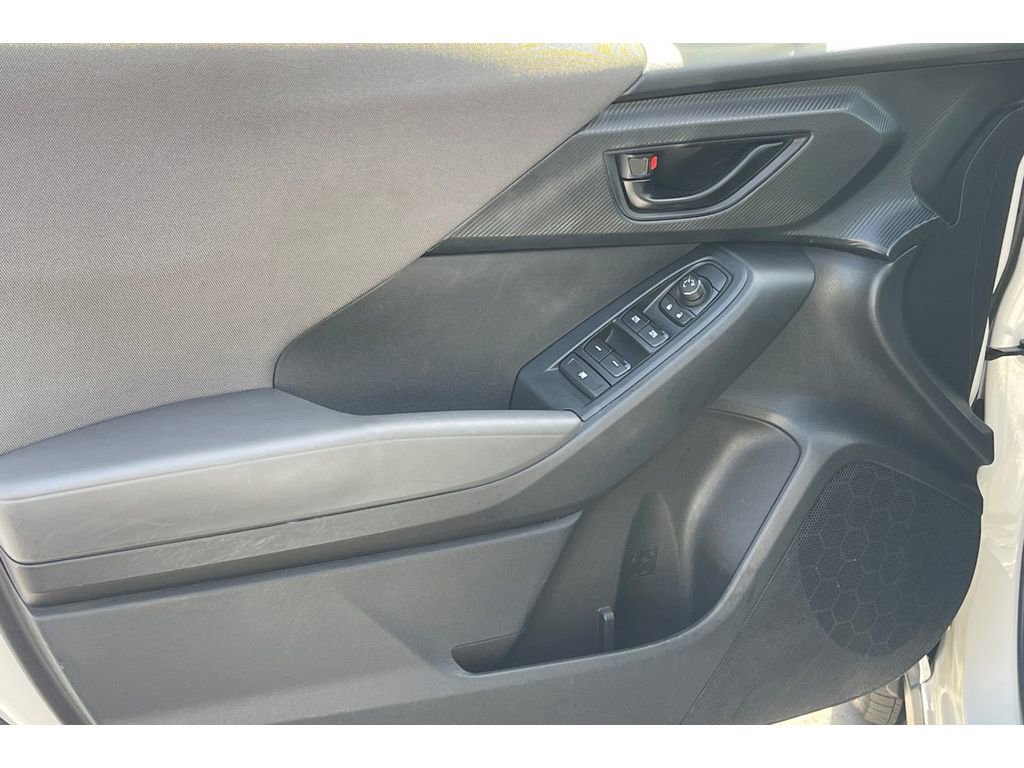 Certified 2024 Subaru Crosstrek 2.0i image 11