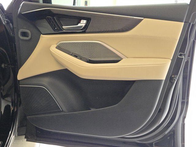 Used 2023 Acura MDX SH-AWD w/ Advance Package image 5