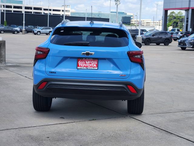 Used 2024 Chevrolet Trax RS FWD image 6