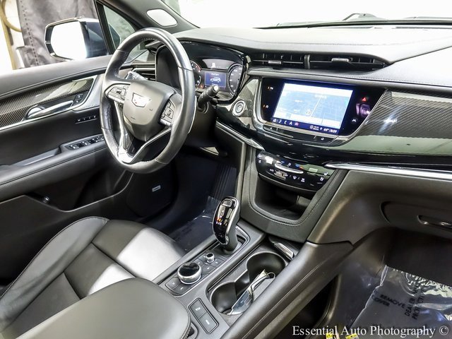 Certified 2023 Cadillac XT6 Sport w/ LPO, Floor Liner Package image 27
