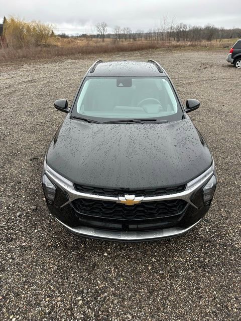 Used 2025 Chevrolet Trax LT image 10