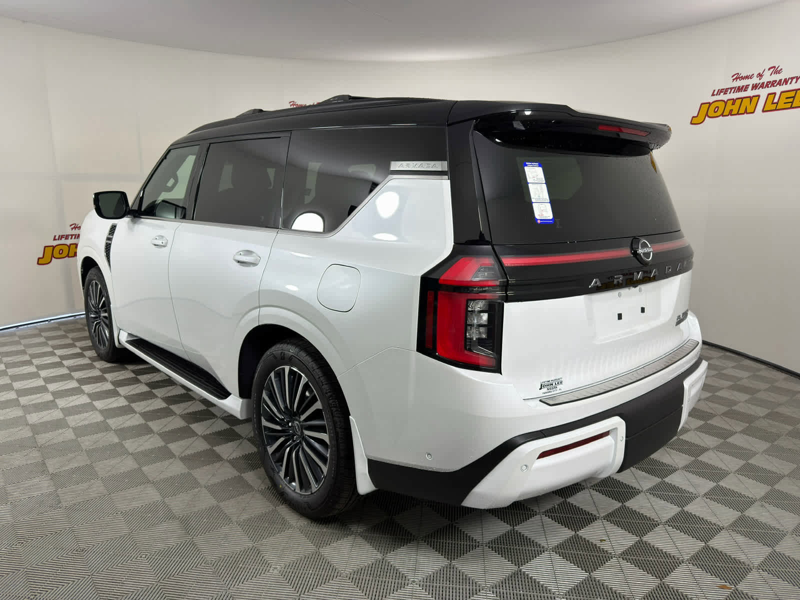 New 2026 Nissan Armada Platinum Reserve AWD/4WD image 3