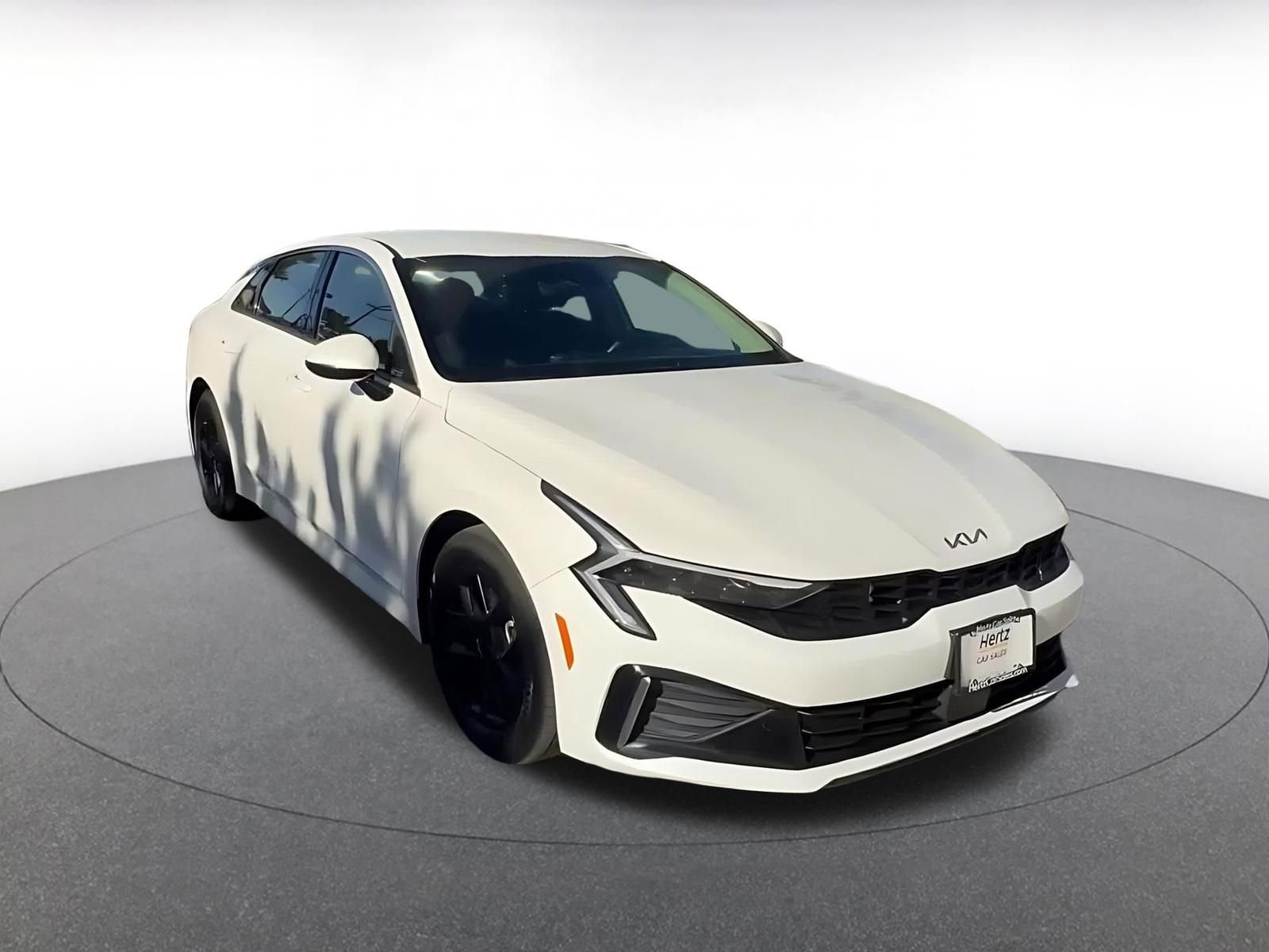 Used 2025 Kia K5 LXS FWD image 2