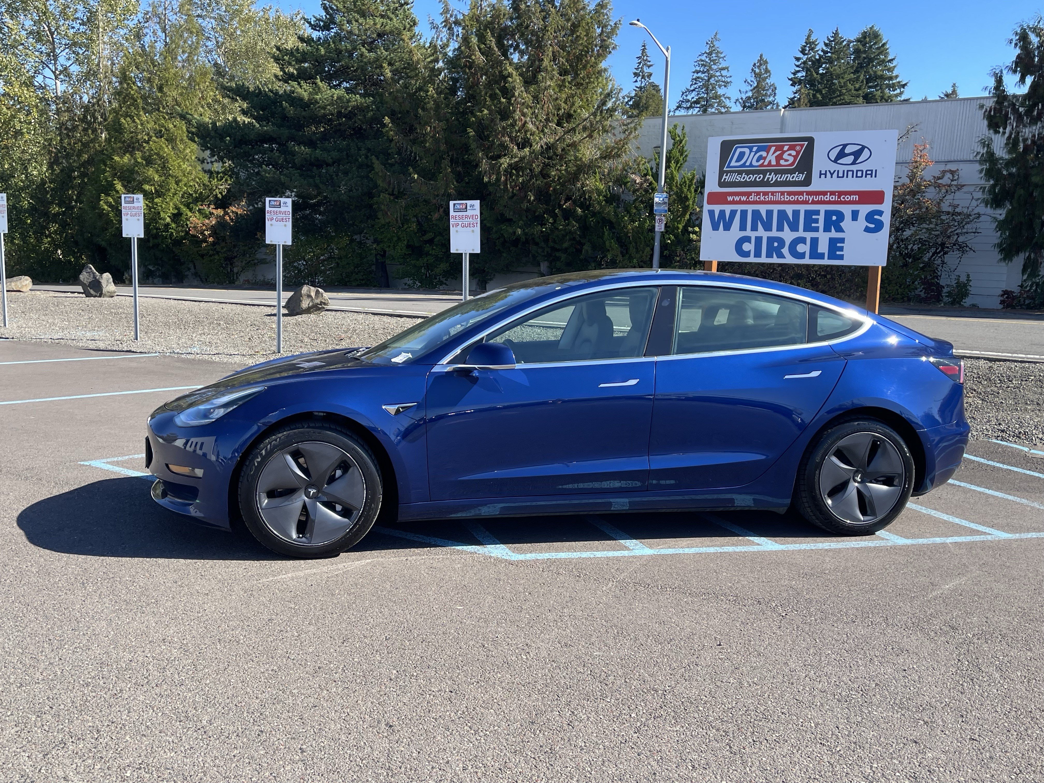 Used 2020 Tesla Model 3 Long Range AWD/4WD image 2