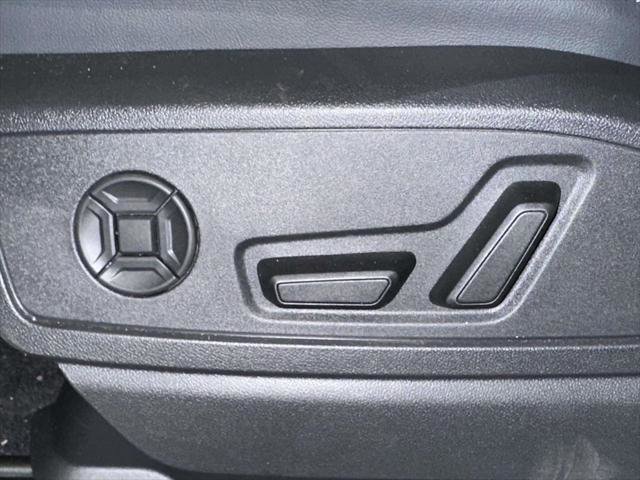 New 2025 Audi Q5 Premium w/ Convenience Package AWD/4WD image 13
