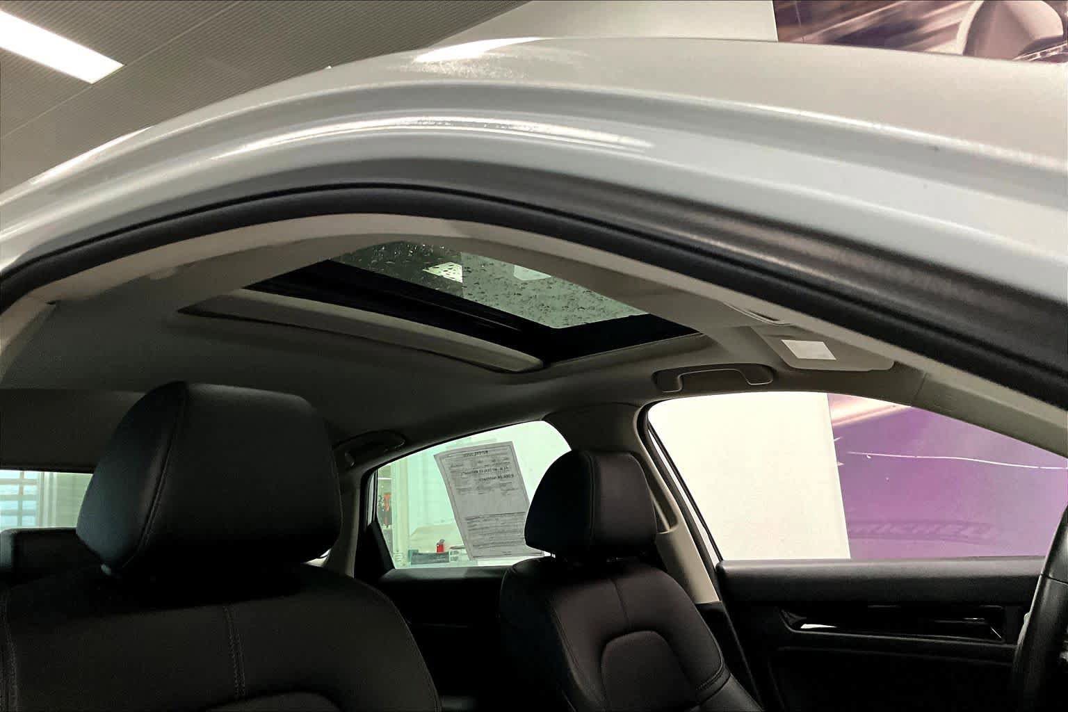 Used 2022 Honda Civic EX-L image 28
