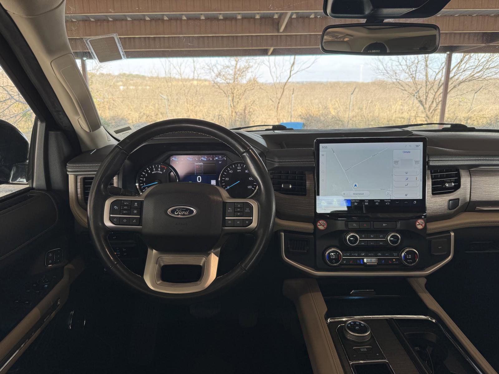 Used 2024 Ford Expedition Limited image 22