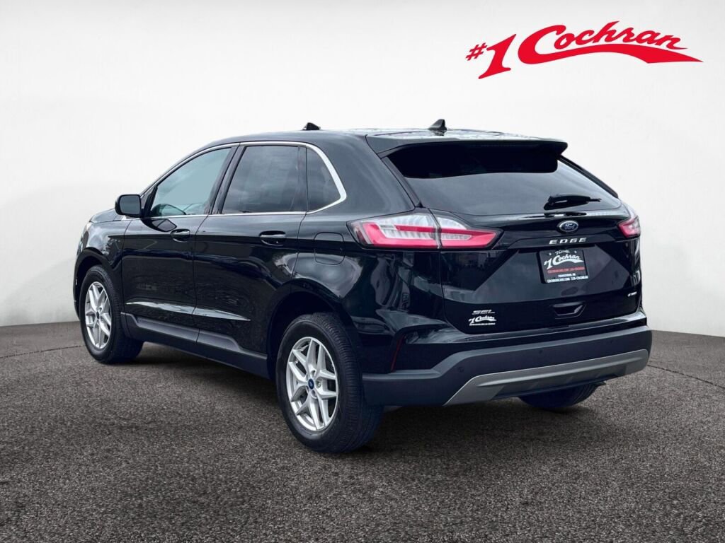 Used 2022 Ford Edge SEL AWD/4WD image 9