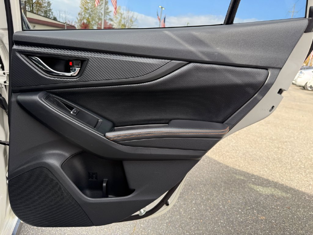 Used 2019 Subaru Crosstrek 2.0i Limited w/ Moonroof Package w/Navigation AWD/4WD image 34