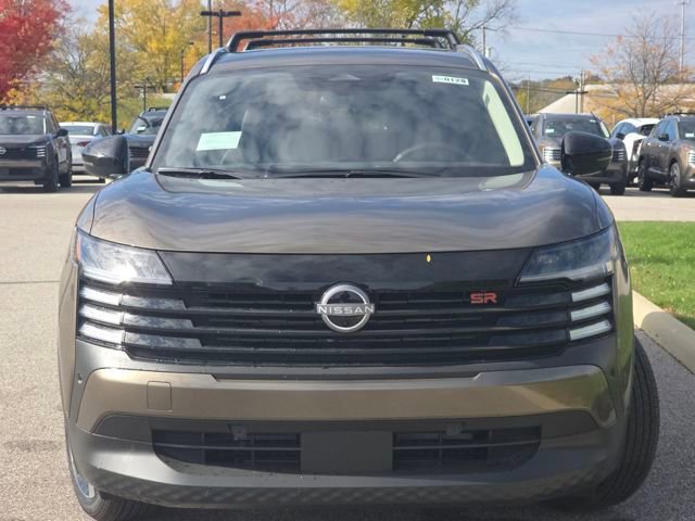 New 2026 Nissan Kicks SR w/ Cold Weather Package image 18