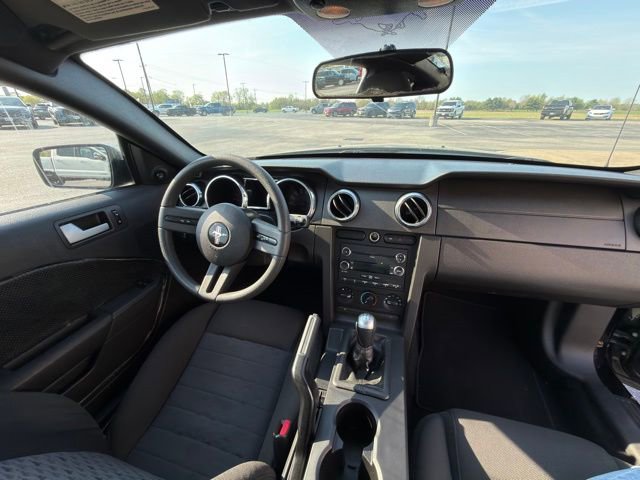 Used 2009 Ford Mustang GT RWD image 18