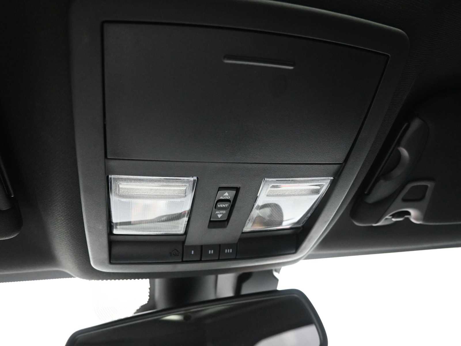 Used 2023 Dodge Challenger R/T image 26