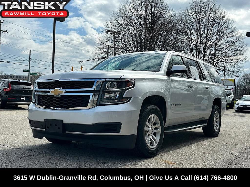 Used 2019 Chevrolet Suburban LT image 1