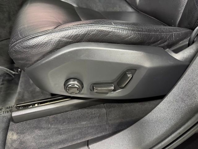 Used 2018 Volvo XC90 T5 Momentum w/ Convenience Package image 23