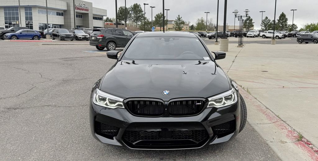 Used 2018 BMW M5 w/ Executive Package image 3