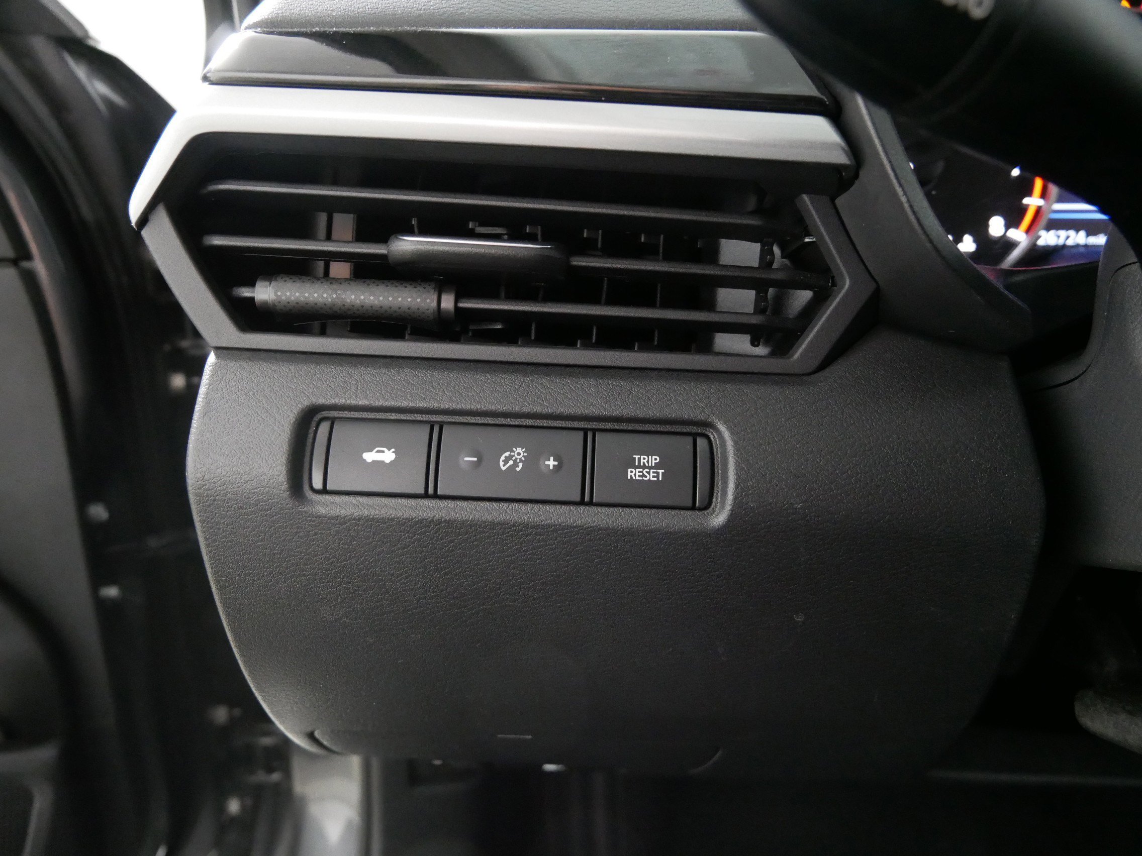 Used 2024 Nissan Altima 2.5 SR w/ SR Premium Package AWD/4WD image 26