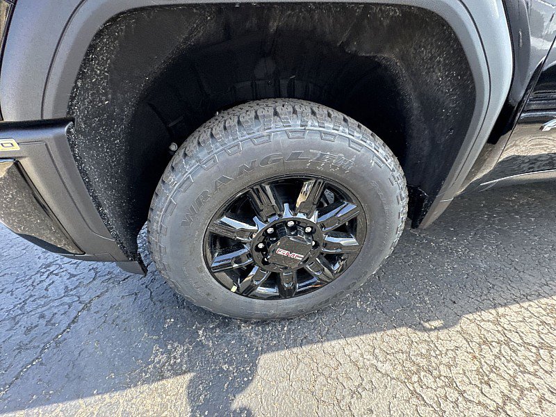 New 2026 GMC Sierra 2500 AT4 image 20