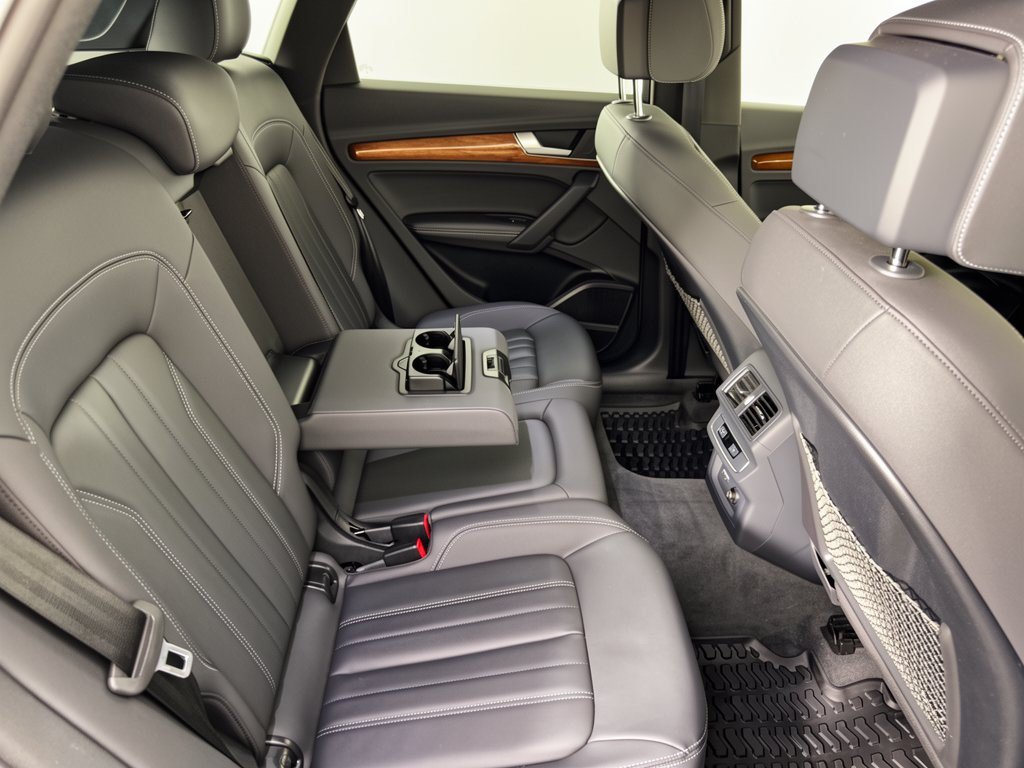 Used 2022 Audi Q5 2.0T Premium Plus AWD/4WD image 29