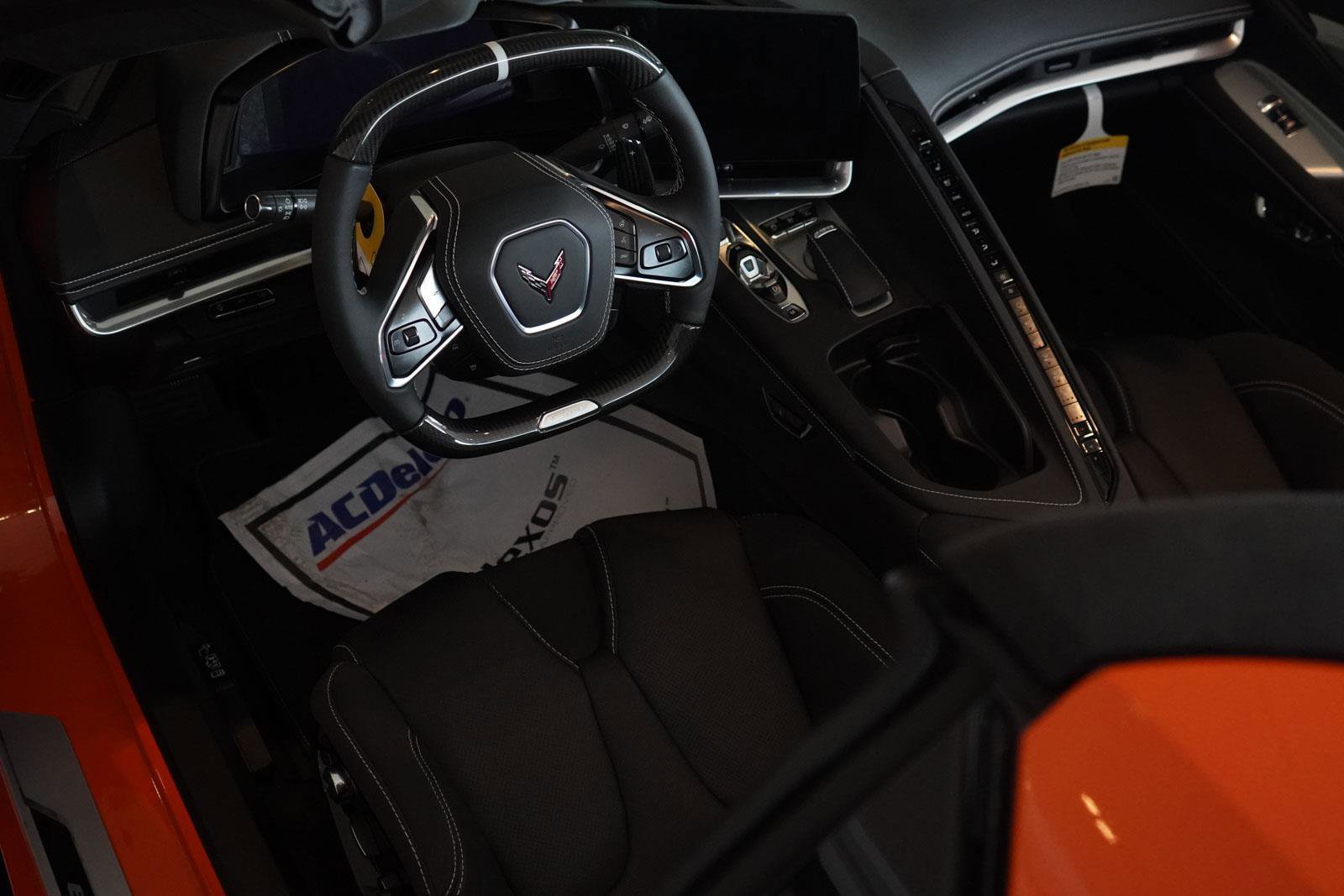 New 2025 Chevrolet Corvette E-Ray image 18