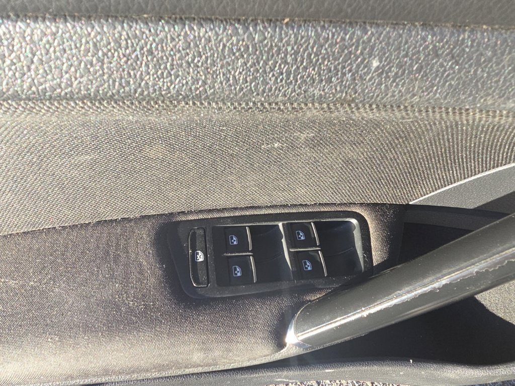 Used 2017 Volkswagen GTI S FWD image 10