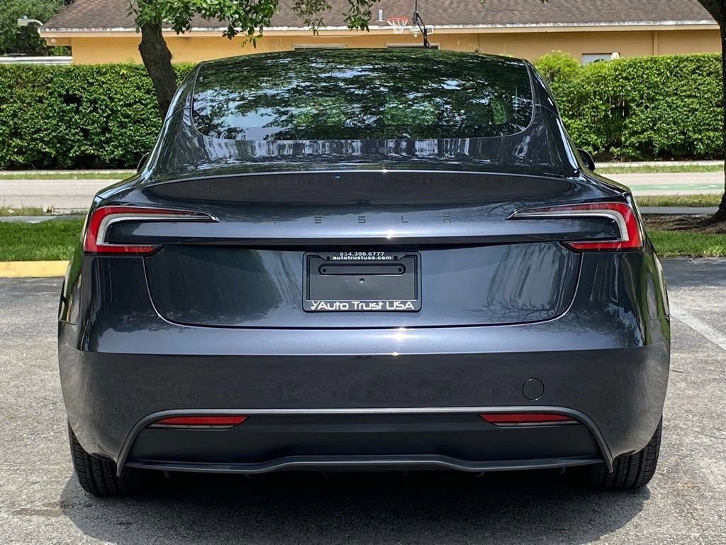 Used 2026 Tesla Model 3 RWD image 3