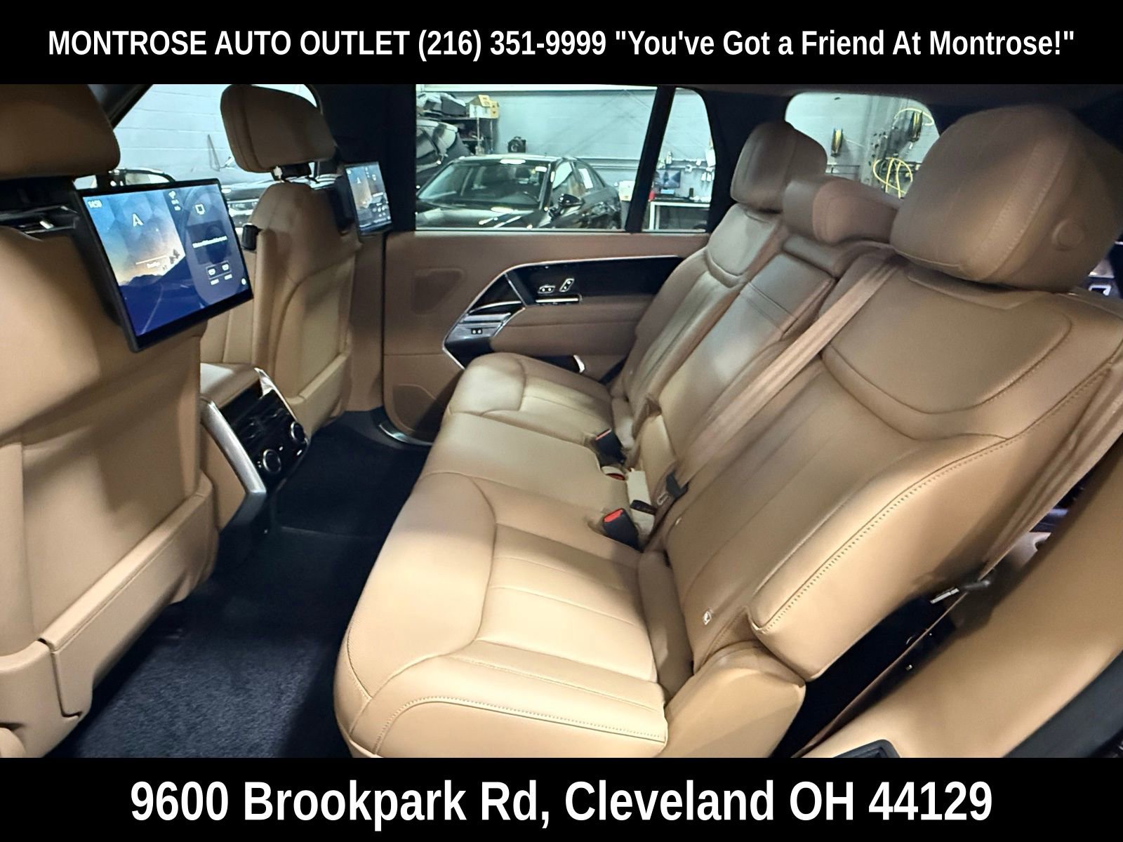 New 2026 Land Rover Range Rover Long Wheelbase SE image 13