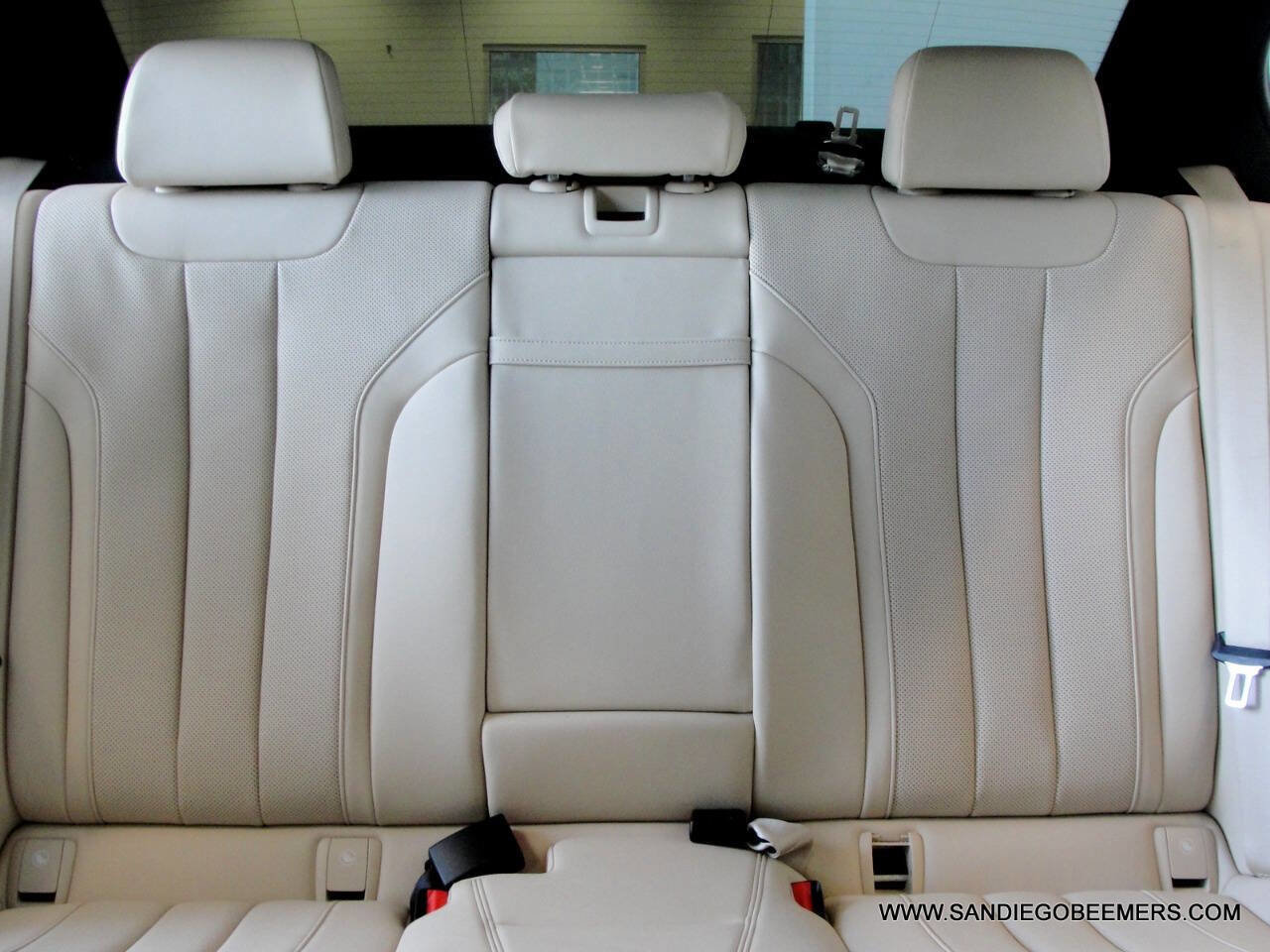 Used 2022 BMW 540i w/ M Sport Package image 84