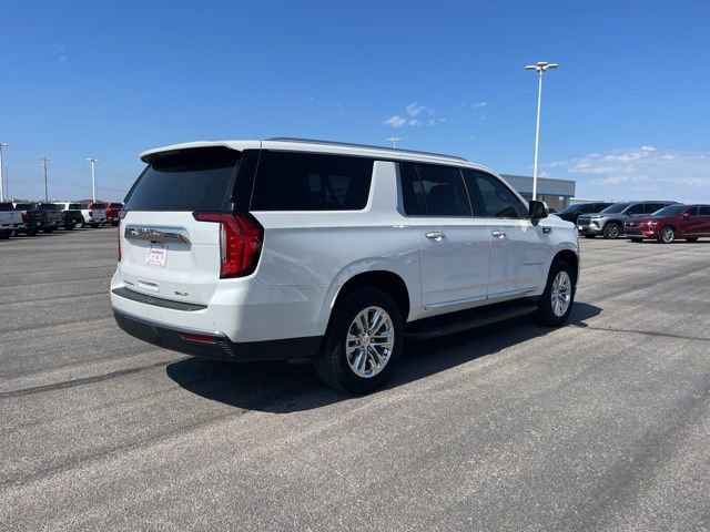 Used 2021 GMC Yukon XL SLT w/ SLT Luxury Plus Package image 5