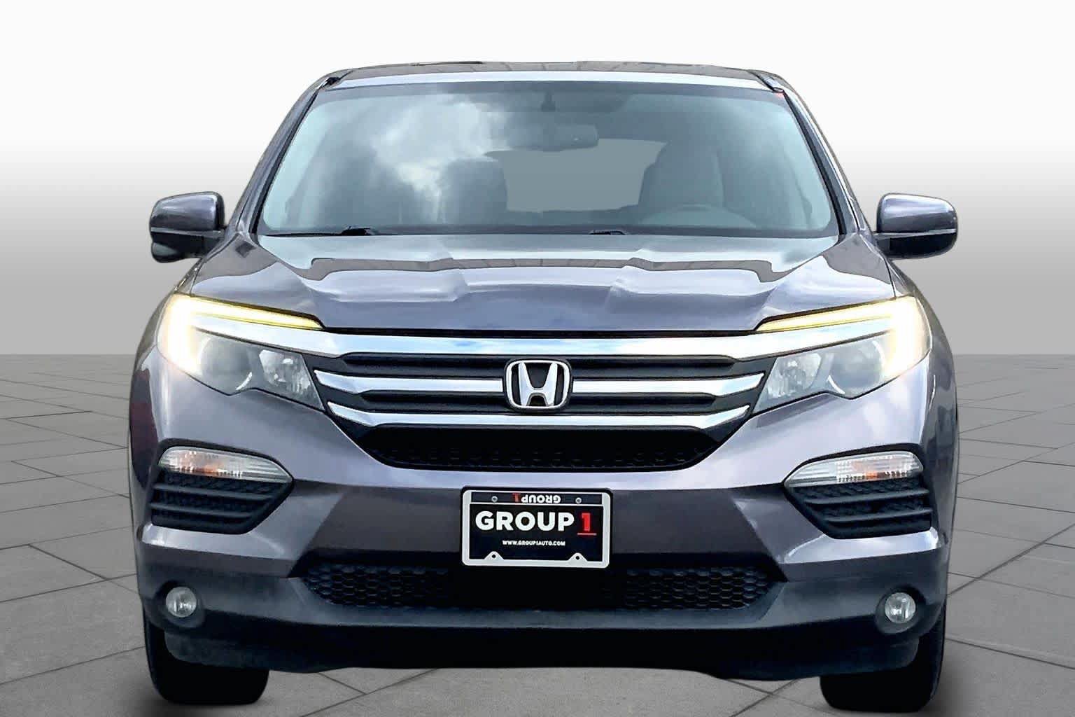 Used 2017 Honda Pilot EX-L image 4