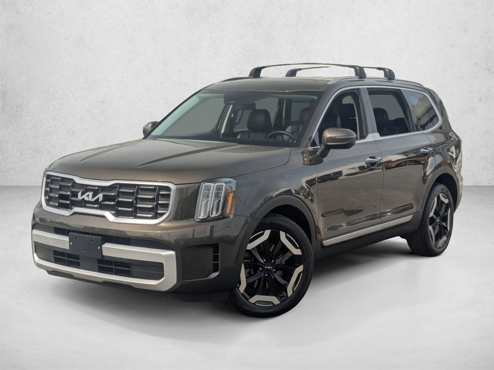 Used 2025 Kia Telluride S