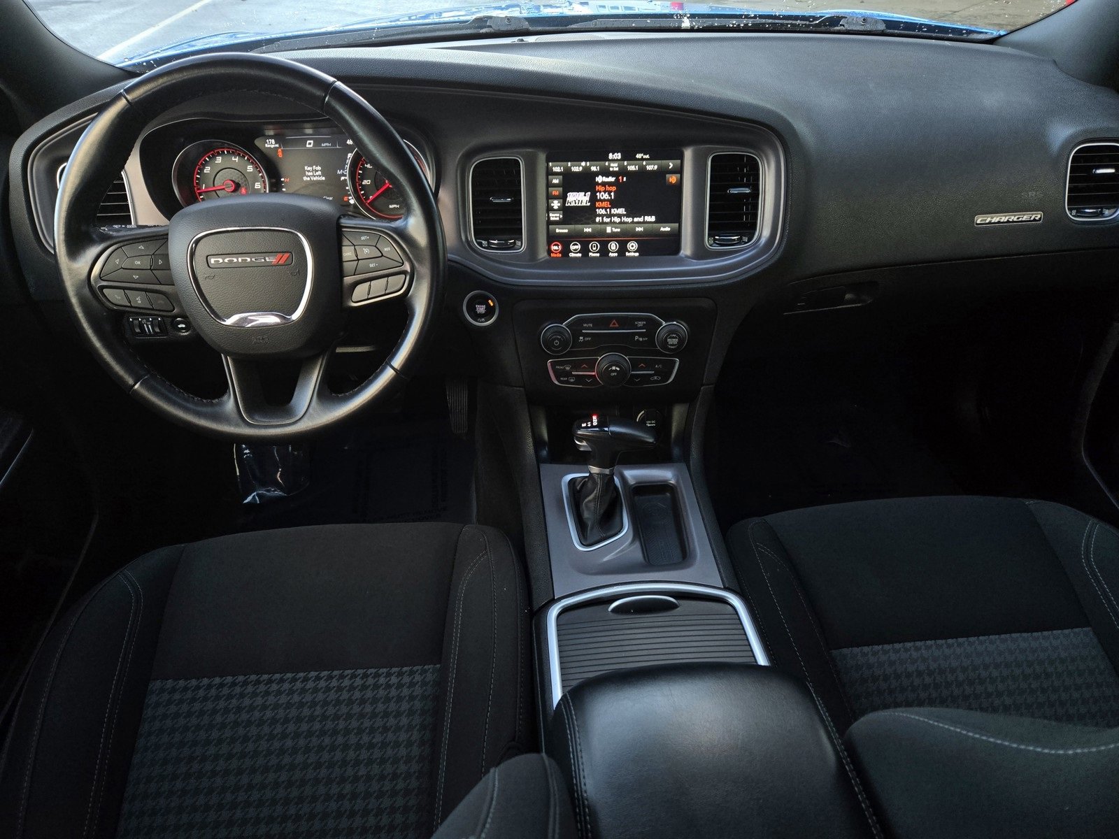 Used 2023 Dodge Charger SXT image 11