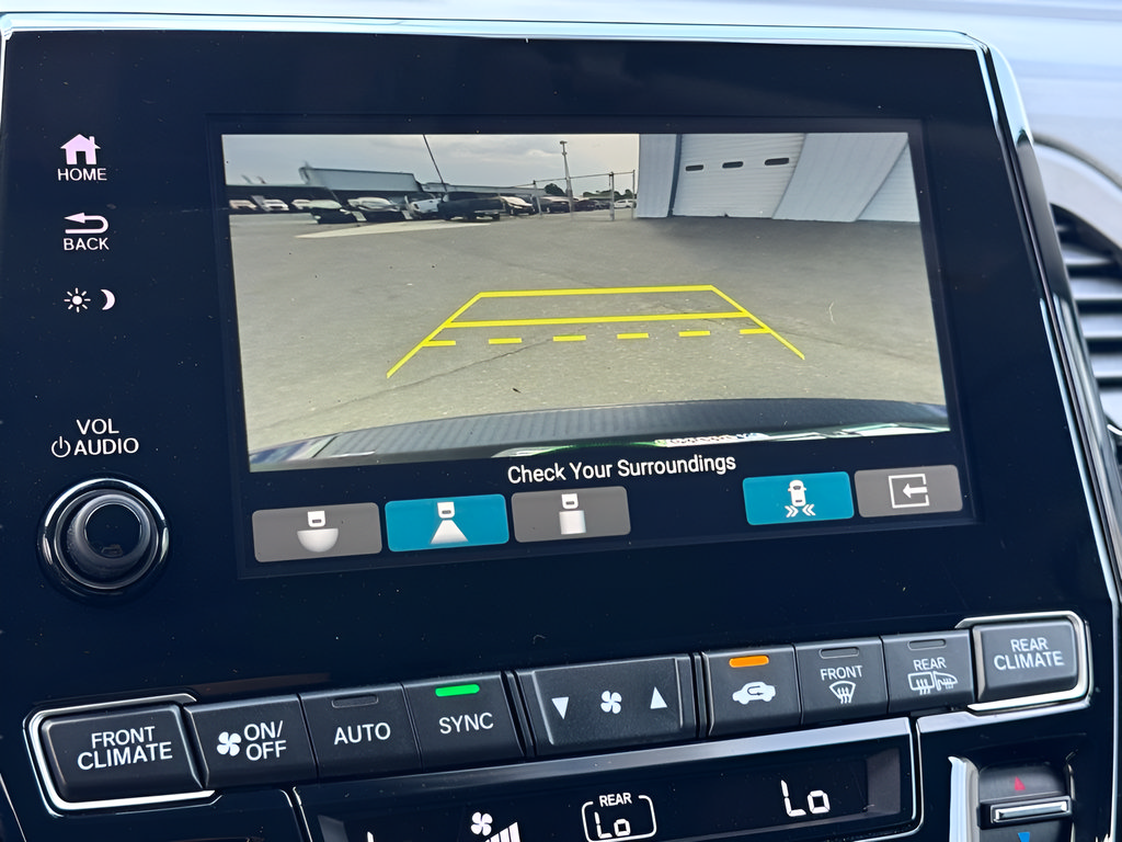 Used 2023 Honda Odyssey Touring image 14