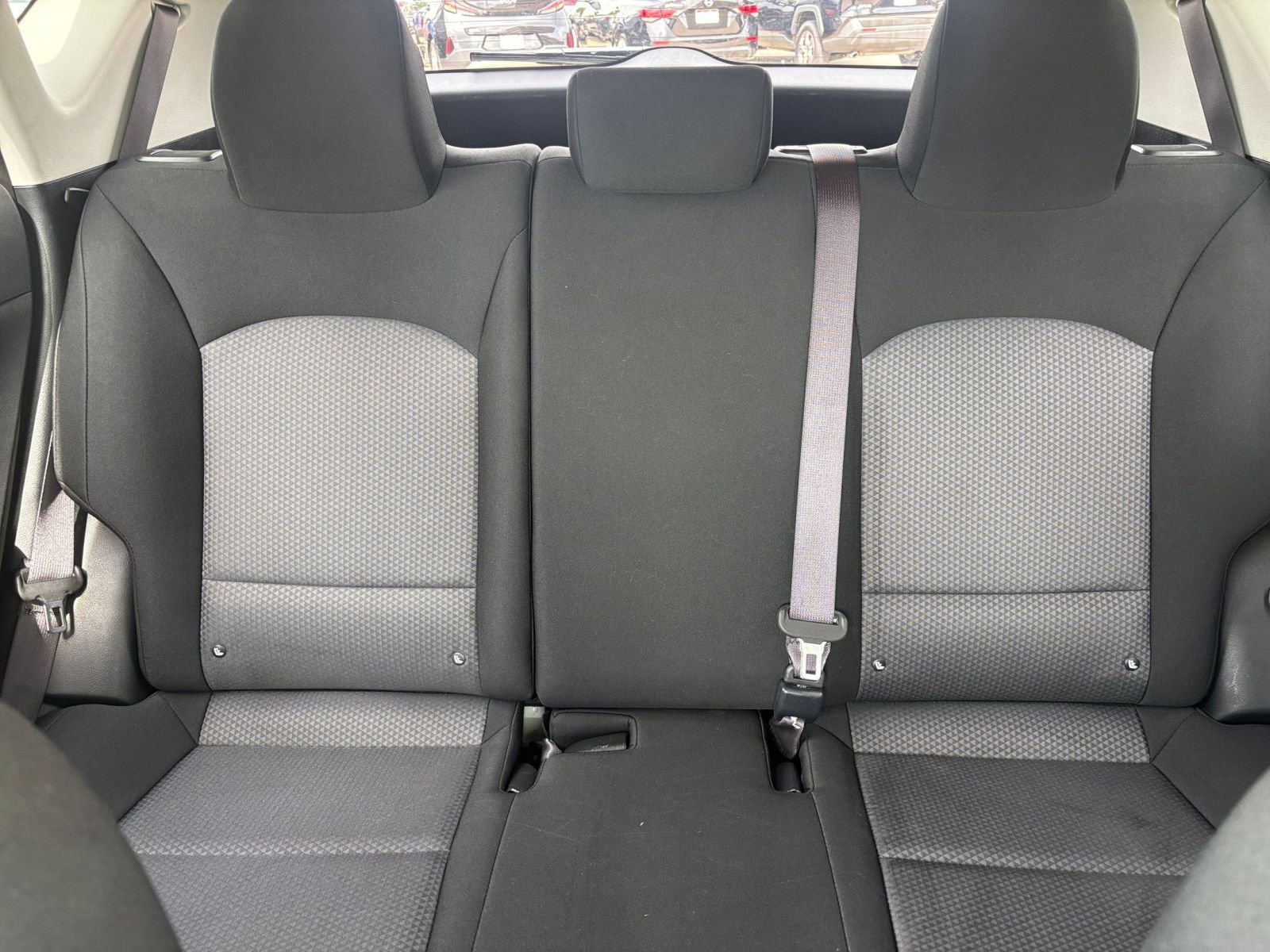 Used 2025 Kia Soul LX w/ LX Technology Package FWD image 36