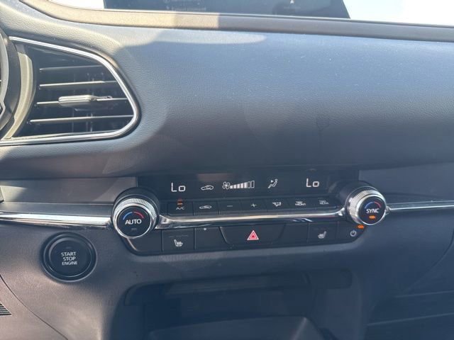 Used 2025 MAZDA CX-30 AWD 2.5 S w/ Premium Package image 16