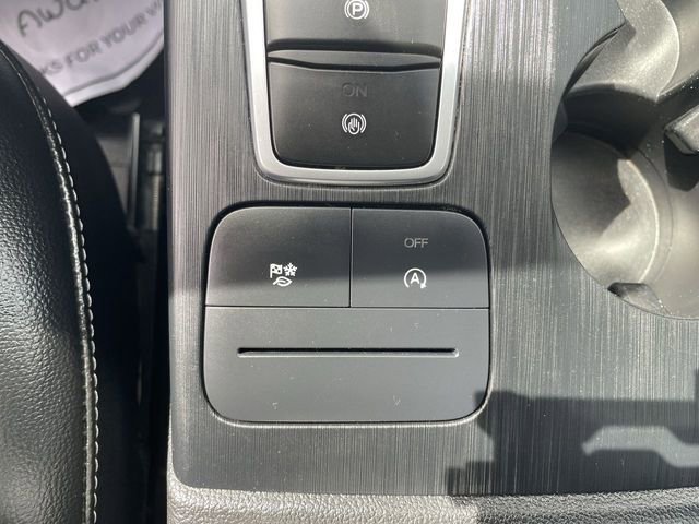 Used 2021 Ford Escape SEL image 18