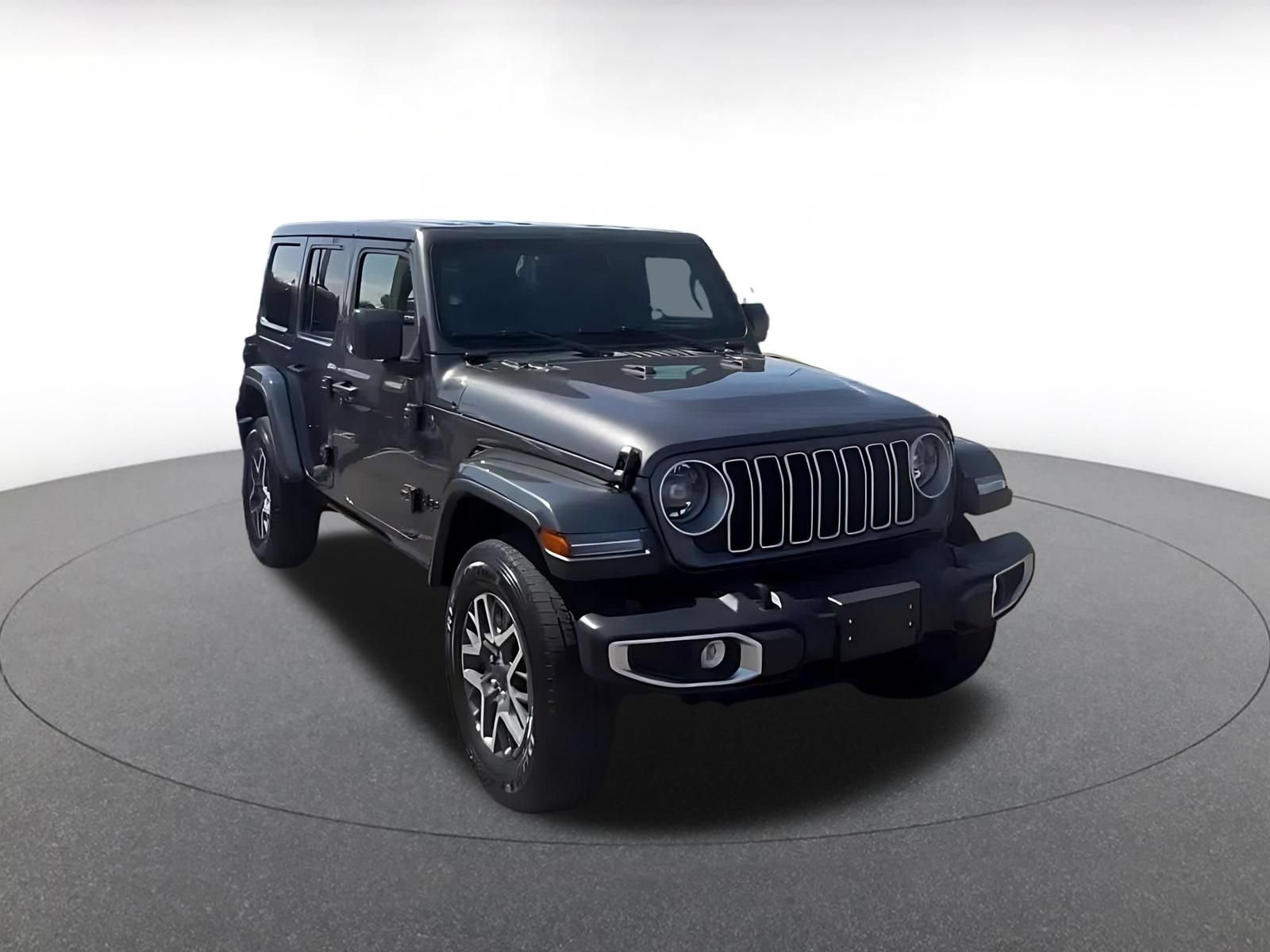 Used 2025 Jeep Wrangler Unlimited Sahara AWD/4WD image 3