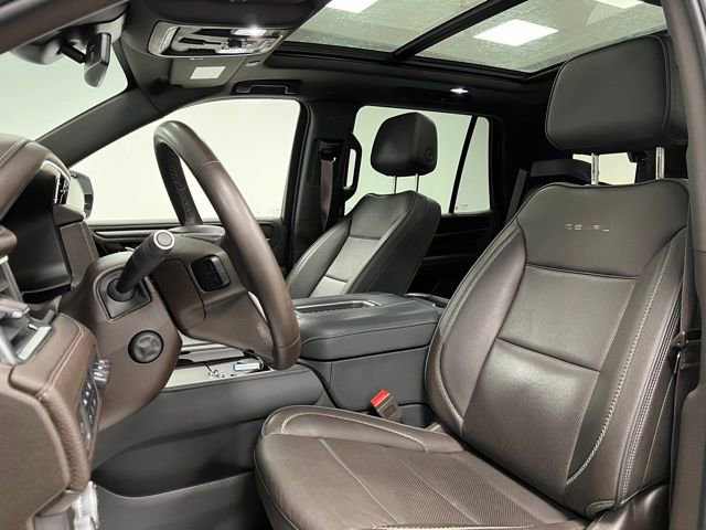 Used 2023 GMC Yukon Denali AWD/4WD image 18